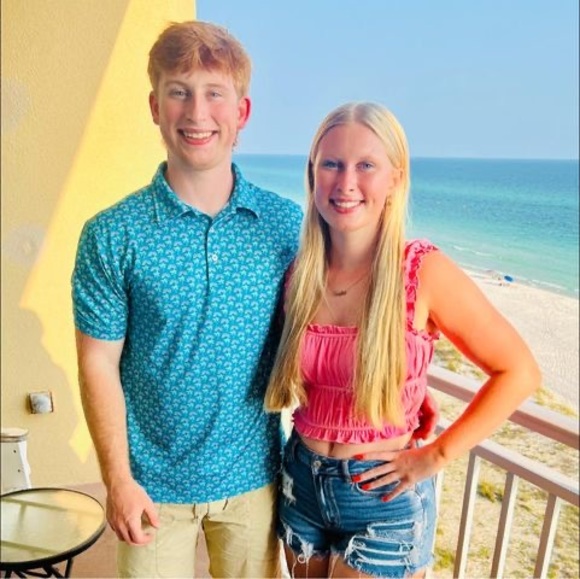 Meet your Posher, Heather - Picture 1 of 1